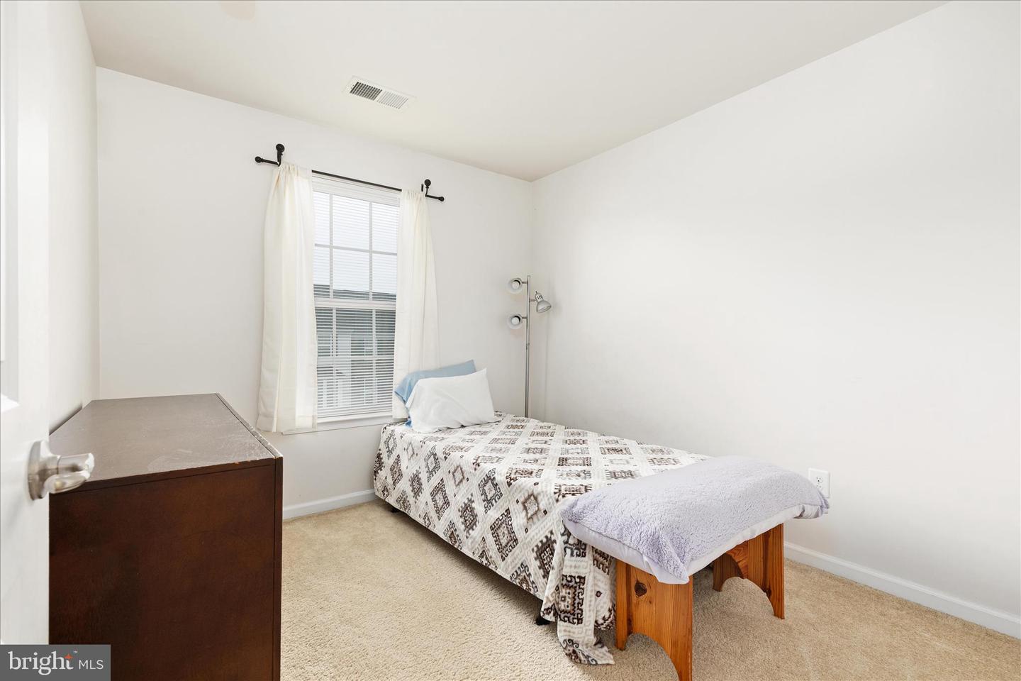 110 CHAMOMILE CT, LAKE FREDERICK, Virginia 22630, 3 Bedrooms Bedrooms, ,2 BathroomsBathrooms,Residential,For sale,110 CHAMOMILE CT,VAFV2038908 MLS # VAFV2038908