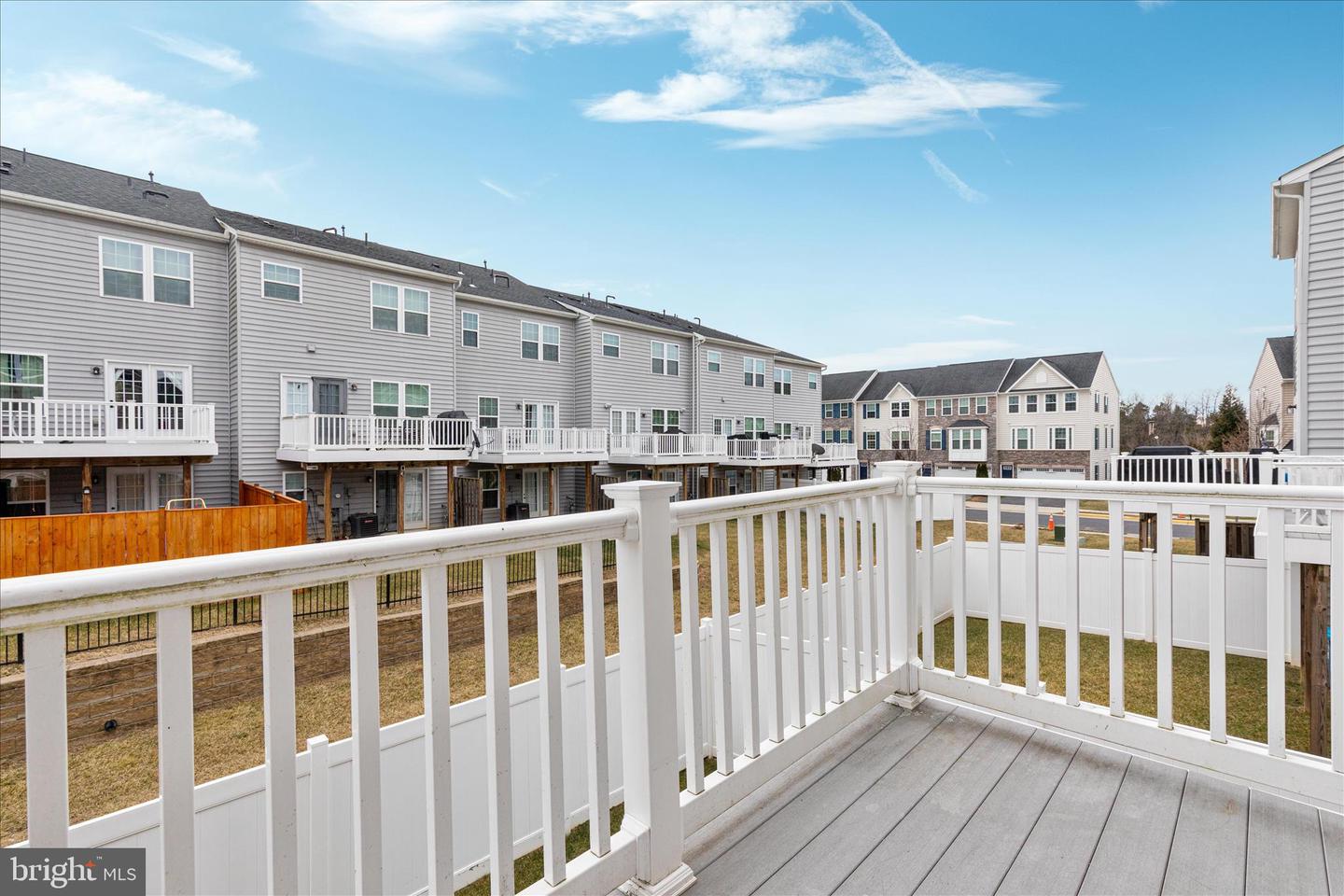 110 CHAMOMILE CT, LAKE FREDERICK, Virginia 22630, 3 Bedrooms Bedrooms, ,2 BathroomsBathrooms,Residential,For sale,110 CHAMOMILE CT,VAFV2038908 MLS # VAFV2038908