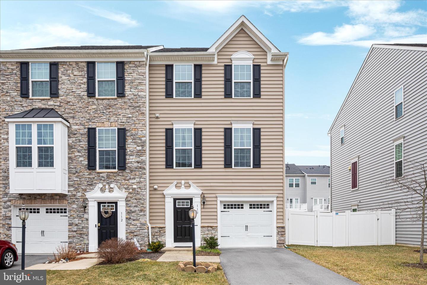 110 CHAMOMILE CT, LAKE FREDERICK, Virginia 22630, 3 Bedrooms Bedrooms, ,2 BathroomsBathrooms,Residential,For sale,110 CHAMOMILE CT,VAFV2038908 MLS # VAFV2038908