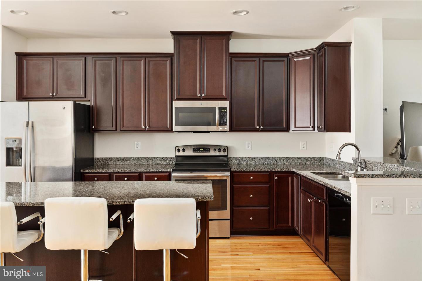 110 CHAMOMILE CT, LAKE FREDERICK, Virginia 22630, 3 Bedrooms Bedrooms, ,2 BathroomsBathrooms,Residential,For sale,110 CHAMOMILE CT,VAFV2038908 MLS # VAFV2038908