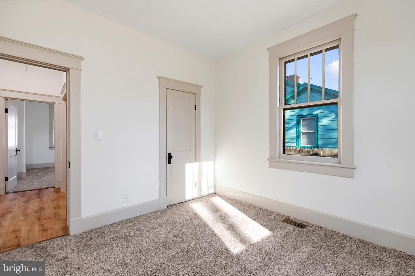 672 SHERWOOD AVE, WAYNESBORO, Virginia 22980, 2 Bedrooms Bedrooms, ,1 BathroomBathrooms,Residential,For sale,672 SHERWOOD AVE,VAWB2000202 MLS # VAWB2000202