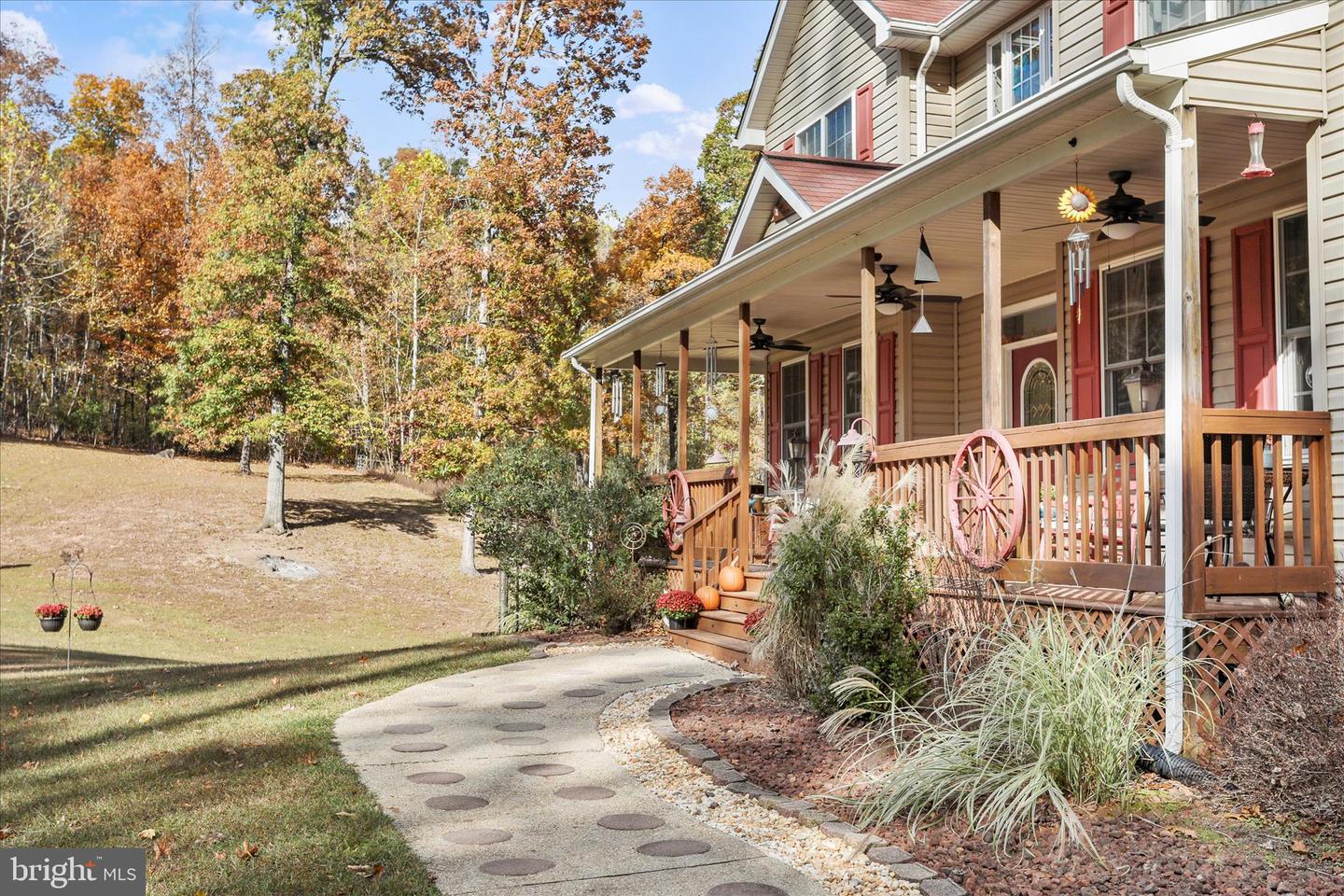 96 CASTLE MOUNTAIN RD, CASTLETON, Virginia 22716, 4 Bedrooms Bedrooms, ,3 BathroomsBathrooms,Residential,For sale,96 CASTLE MOUNTAIN RD,VARP2002460 MLS # VARP2002460