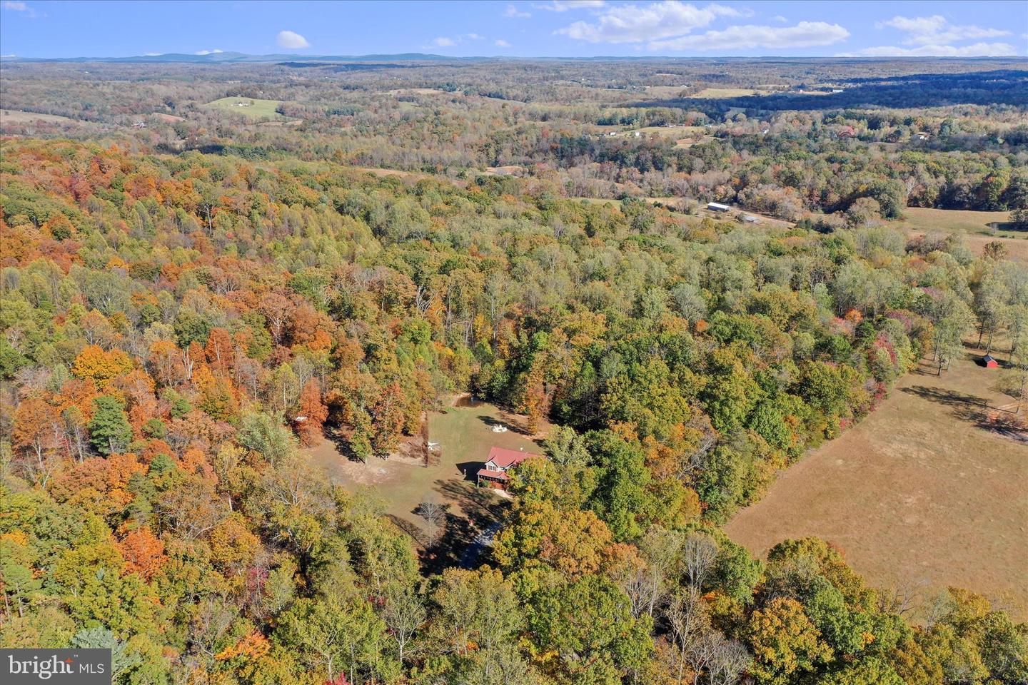 96 CASTLE MOUNTAIN RD, CASTLETON, Virginia 22716, 4 Bedrooms Bedrooms, ,3 BathroomsBathrooms,Residential,For sale,96 CASTLE MOUNTAIN RD,VARP2002460 MLS # VARP2002460