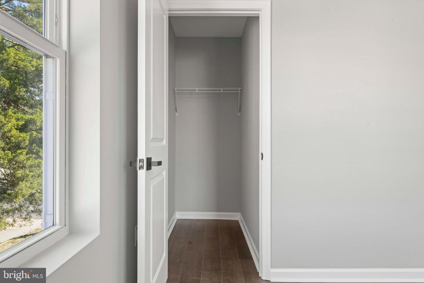 2814 RHODE ISLAND AVE NE, WASHINGTON, District Of Columbia 20018, 4 Bedrooms Bedrooms, ,4 BathroomsBathrooms,Residential,For sale,2814 RHODE ISLAND AVE NE,DCDC2242028 MLS # DCDC2242028