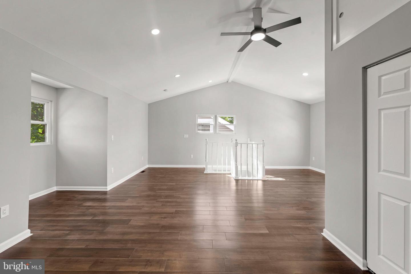 2814 RHODE ISLAND AVE NE, WASHINGTON, District Of Columbia 20018, 4 Bedrooms Bedrooms, ,4 BathroomsBathrooms,Residential,For sale,2814 RHODE ISLAND AVE NE,DCDC2242028 MLS # DCDC2242028