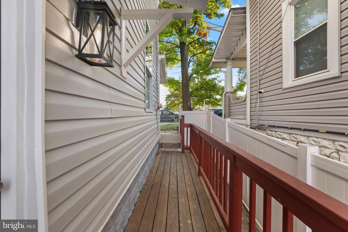 2814 RHODE ISLAND AVE NE, WASHINGTON, District Of Columbia 20018, 4 Bedrooms Bedrooms, ,4 BathroomsBathrooms,Residential,For sale,2814 RHODE ISLAND AVE NE,DCDC2242028 MLS # DCDC2242028