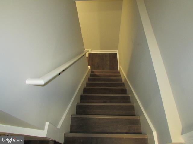 2814 RHODE ISLAND AVE NE, WASHINGTON, District Of Columbia 20018, 4 Bedrooms Bedrooms, ,4 BathroomsBathrooms,Residential,For sale,2814 RHODE ISLAND AVE NE,DCDC2242028 MLS # DCDC2242028