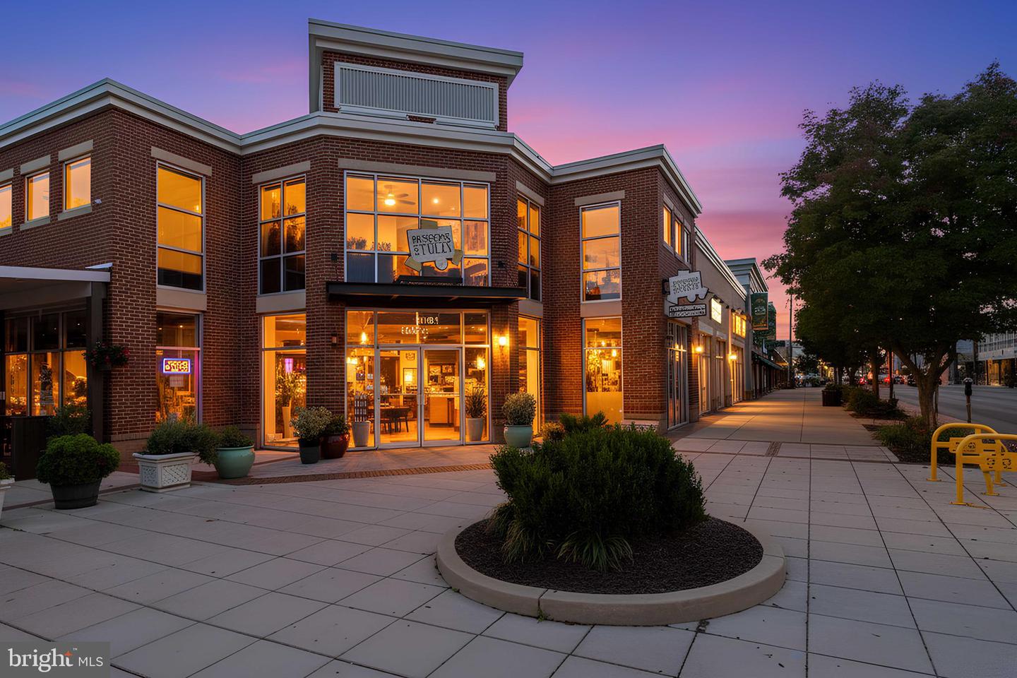 2814 RHODE ISLAND AVE NE, WASHINGTON, District Of Columbia 20018, 4 Bedrooms Bedrooms, ,4 BathroomsBathrooms,Residential,For sale,2814 RHODE ISLAND AVE NE,DCDC2242028 MLS # DCDC2242028