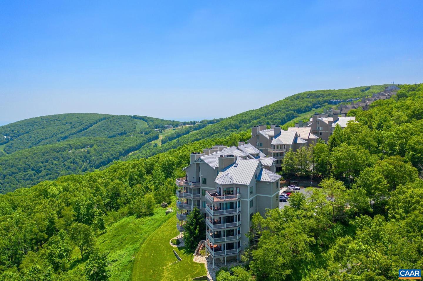 1921 HIGH RIDGE PL CONDOS, WINTERGREEN RESORT, Virginia 22967, 2 Bedrooms Bedrooms, ,2 BathroomsBathrooms,Residential,For sale,1921 HIGH RIDGE PL CONDOS,662746 MLS # 662746