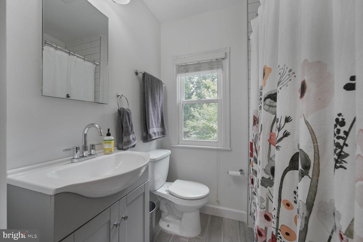 1203 CONGRESS ST SE, WASHINGTON, District Of Columbia 20032, 3 Bedrooms Bedrooms, ,2 BathroomsBathrooms,Residential,For sale,1203 CONGRESS ST SE,DCDC2214590 MLS # DCDC2214590