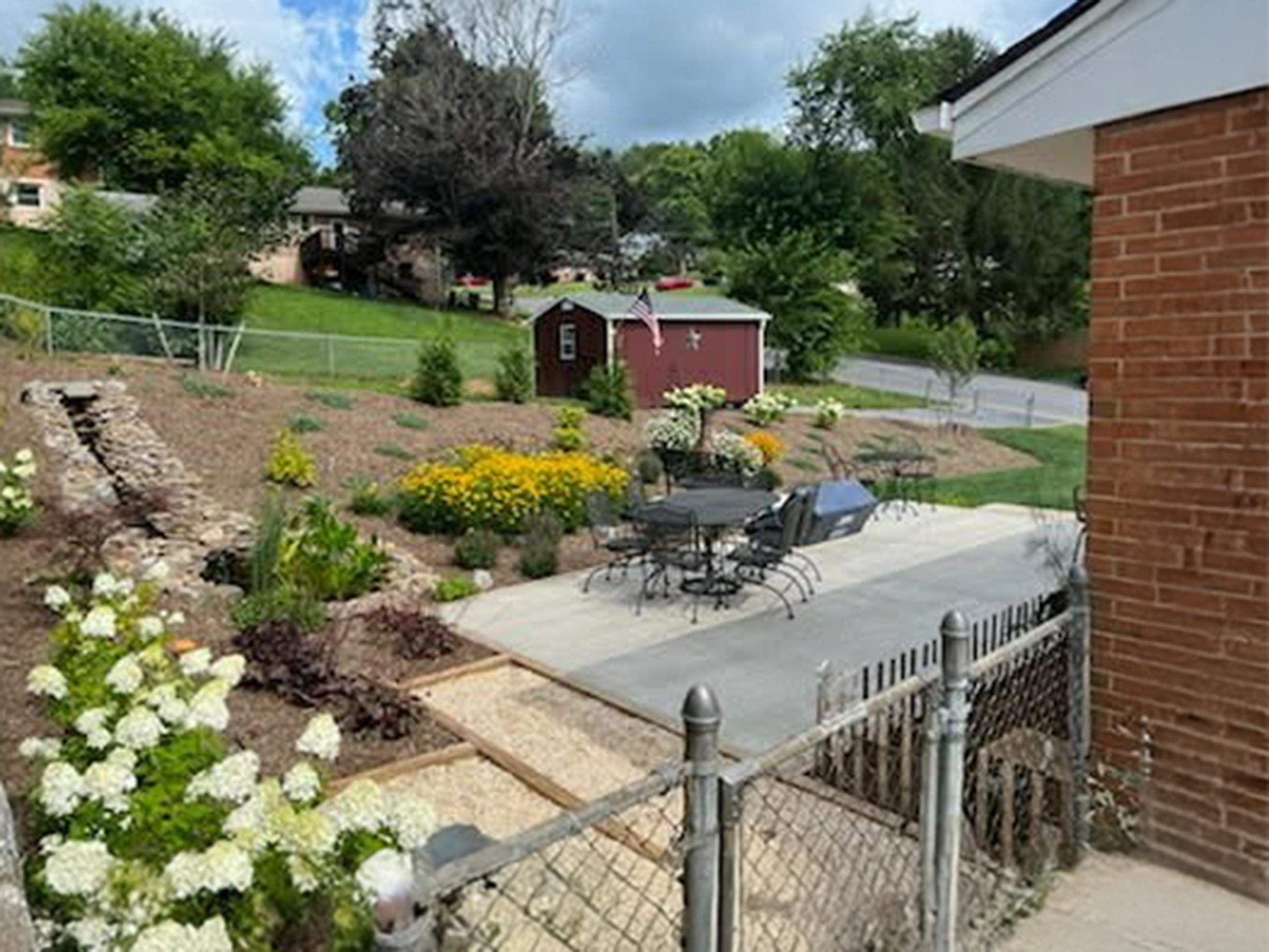 1198 SPAULDING ST, STAUNTON, Virginia 24401, 3 Bedrooms Bedrooms, ,1 BathroomBathrooms,Residential,1198 SPAULDING ST,672585 MLS # 672585