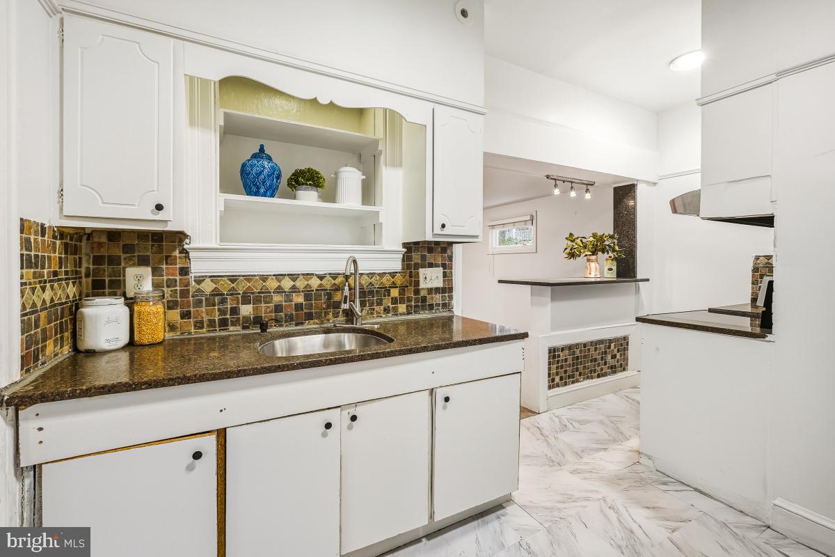 6712 6TH ST NW, WASHINGTON, District Of Columbia 20012, 3 Bedrooms Bedrooms, 13 Rooms Rooms,3 BathroomsBathrooms,Residential,For sale,6712 6TH ST NW,DCDC2235250 MLS # DCDC2235250