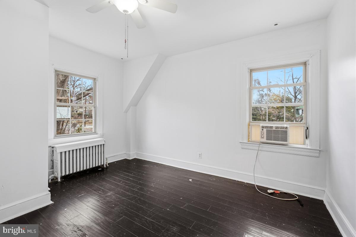 6712 6TH ST NW, WASHINGTON, District Of Columbia 20012, 3 Bedrooms Bedrooms, 13 Rooms Rooms,3 BathroomsBathrooms,Residential,For sale,6712 6TH ST NW,DCDC2235250 MLS # DCDC2235250