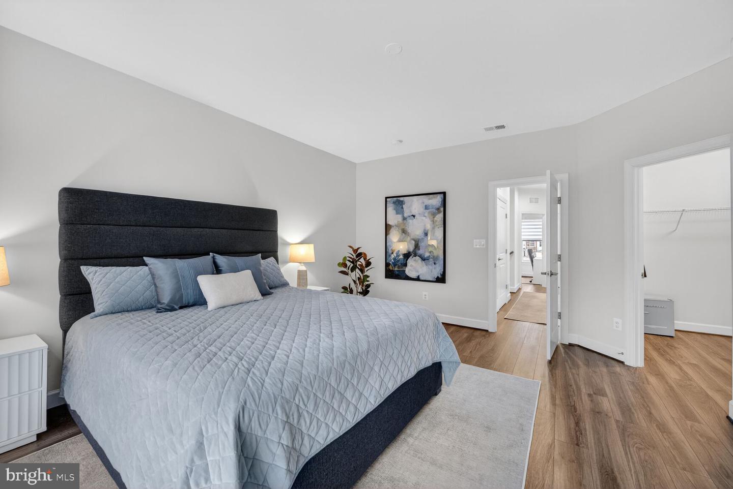 5241 RIDGEVIEW RETREAT DR, CHANTILLY, Virginia 20151, 4 Bedrooms Bedrooms, ,3 BathroomsBathrooms,Residential,For sale,5241 RIDGEVIEW RETREAT DR,VAFX2283110 MLS # VAFX2283110