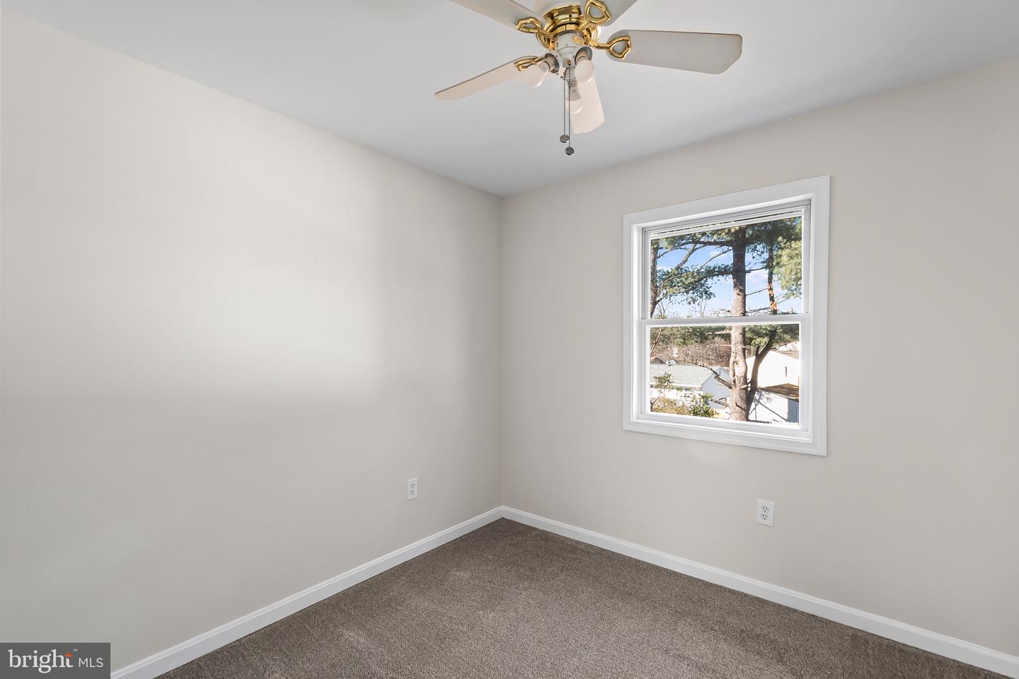 4502 KENTMORE DR, WOODBRIDGE, Virginia 22193, 4 Bedrooms Bedrooms, ,2 BathroomsBathrooms,Residential,For sale,4502 KENTMORE DR,VAPW2110460 MLS # VAPW2110460