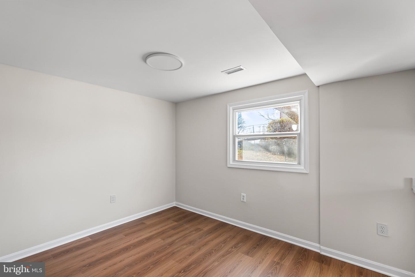 4502 KENTMORE DR, WOODBRIDGE, Virginia 22193, 4 Bedrooms Bedrooms, ,2 BathroomsBathrooms,Residential,For sale,4502 KENTMORE DR,VAPW2110460 MLS # VAPW2110460