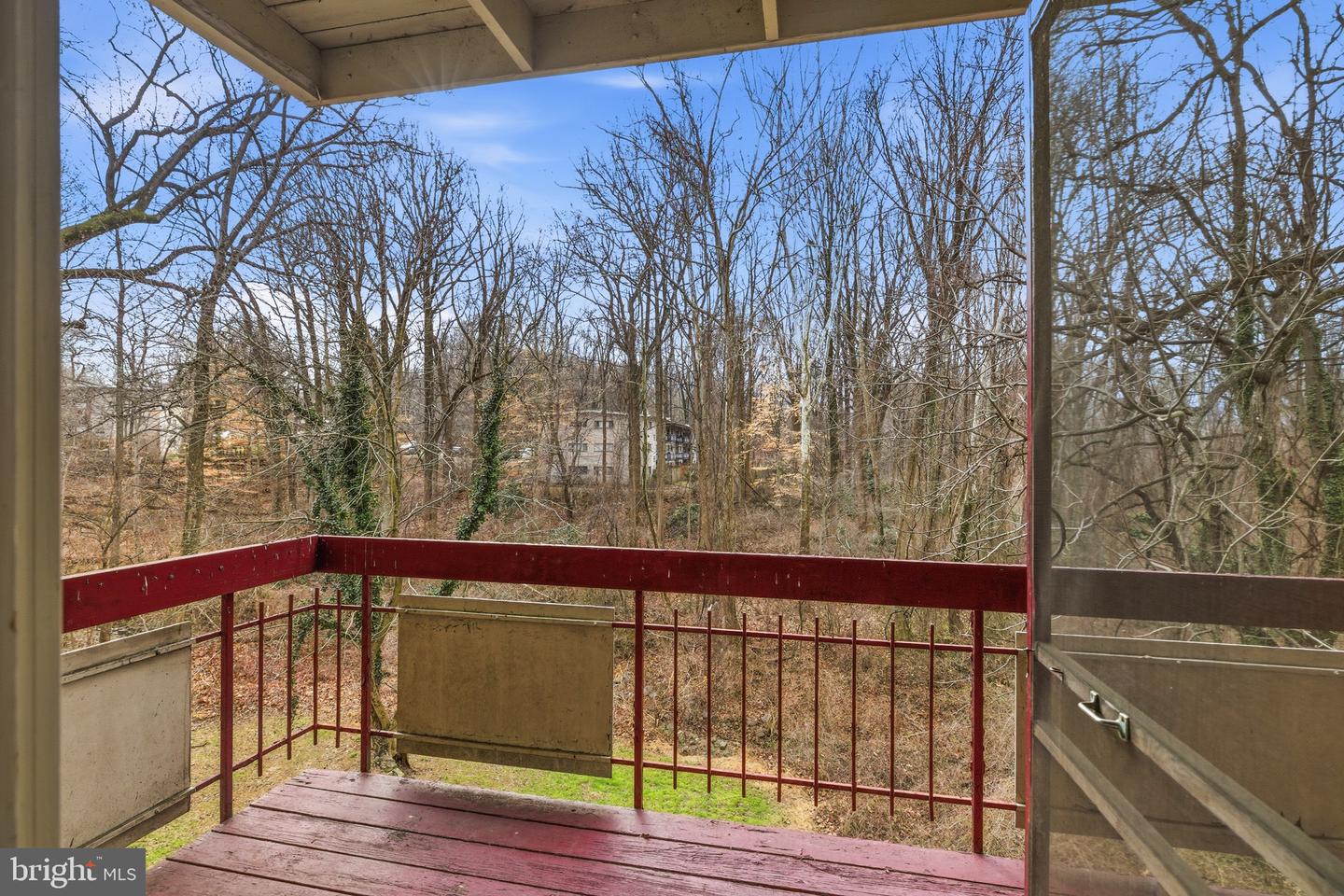 4227 AMERICANA DR #103 E, ANNANDALE, Virginia 22003, 2 Bedrooms Bedrooms, ,1 BathroomBathrooms,Residential,For sale,4227 AMERICANA DR #103 E,VAFX2285990 MLS # VAFX2285990