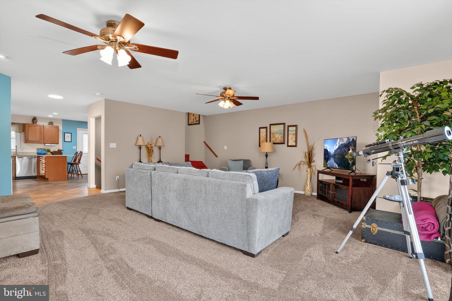 7518 DOE BAY LN, CHINCOTEAGUE ISLAND, Virginia 23336, 3 Bedrooms Bedrooms, ,2 BathroomsBathrooms,Residential,For sale,7518 DOE BAY LN,VAAC2002530 MLS # VAAC2002530