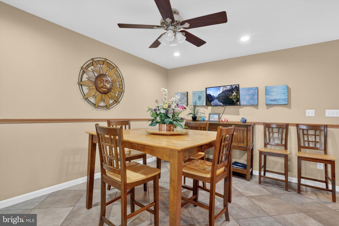 7518 DOE BAY LN, CHINCOTEAGUE ISLAND, Virginia 23336, 3 Bedrooms Bedrooms, ,2 BathroomsBathrooms,Residential,For sale,7518 DOE BAY LN,VAAC2002530 MLS # VAAC2002530