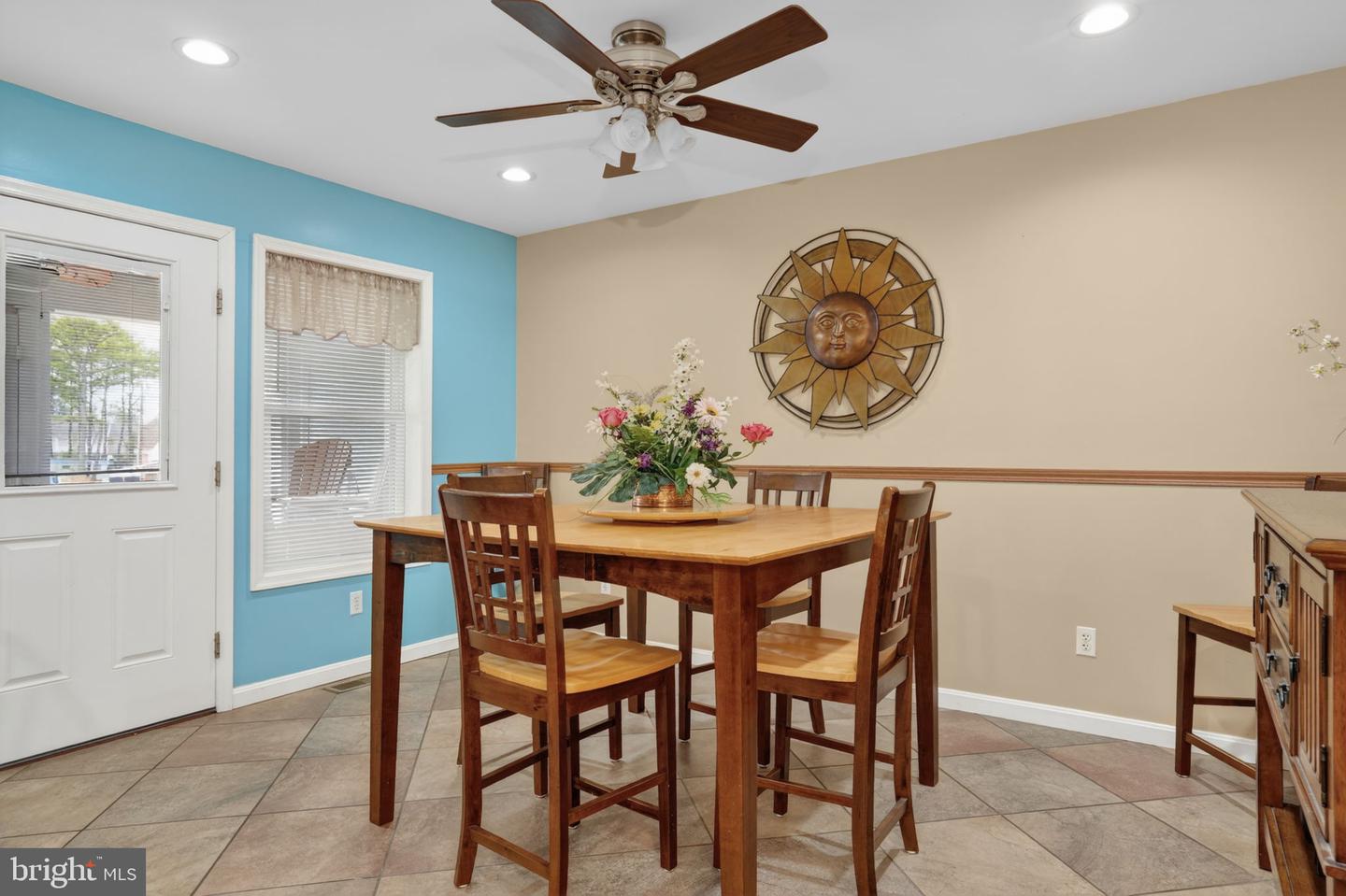 7518 DOE BAY LN, CHINCOTEAGUE ISLAND, Virginia 23336, 3 Bedrooms Bedrooms, ,2 BathroomsBathrooms,Residential,For sale,7518 DOE BAY LN,VAAC2002530 MLS # VAAC2002530