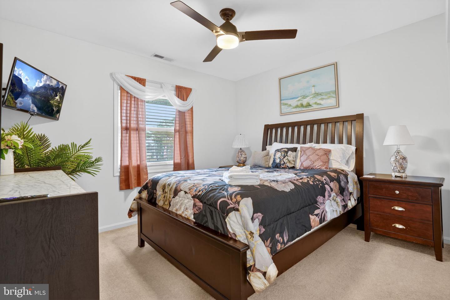 7518 DOE BAY LN, CHINCOTEAGUE ISLAND, Virginia 23336, 3 Bedrooms Bedrooms, ,2 BathroomsBathrooms,Residential,For sale,7518 DOE BAY LN,VAAC2002530 MLS # VAAC2002530