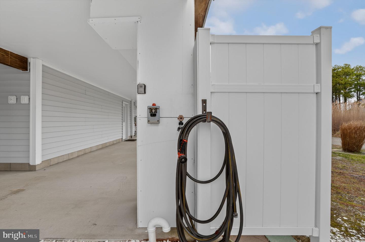 7518 DOE BAY LN, CHINCOTEAGUE ISLAND, Virginia 23336, 3 Bedrooms Bedrooms, ,2 BathroomsBathrooms,Residential,For sale,7518 DOE BAY LN,VAAC2002530 MLS # VAAC2002530