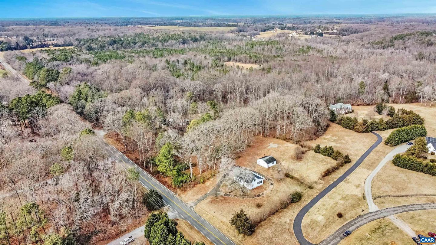 616 BROAD ST, MANAKIN, Virginia 23103, 3 Bedrooms Bedrooms, ,1 BathroomBathrooms,Residential,For sale,616 BROAD ST,672523 MLS # 672523