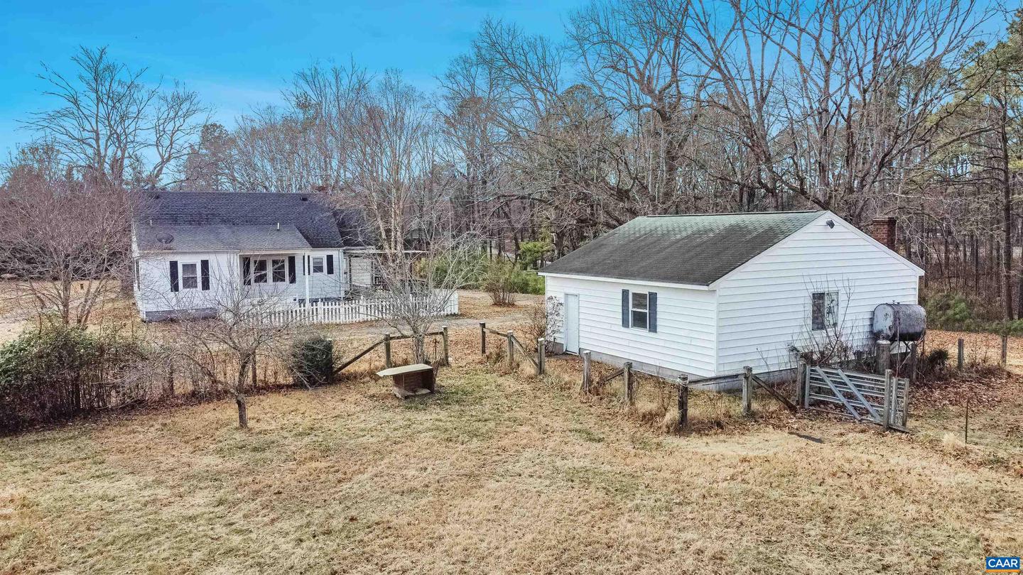 616 BROAD ST, MANAKIN, Virginia 23103, 3 Bedrooms Bedrooms, ,1 BathroomBathrooms,Residential,For sale,616 BROAD ST,672523 MLS # 672523