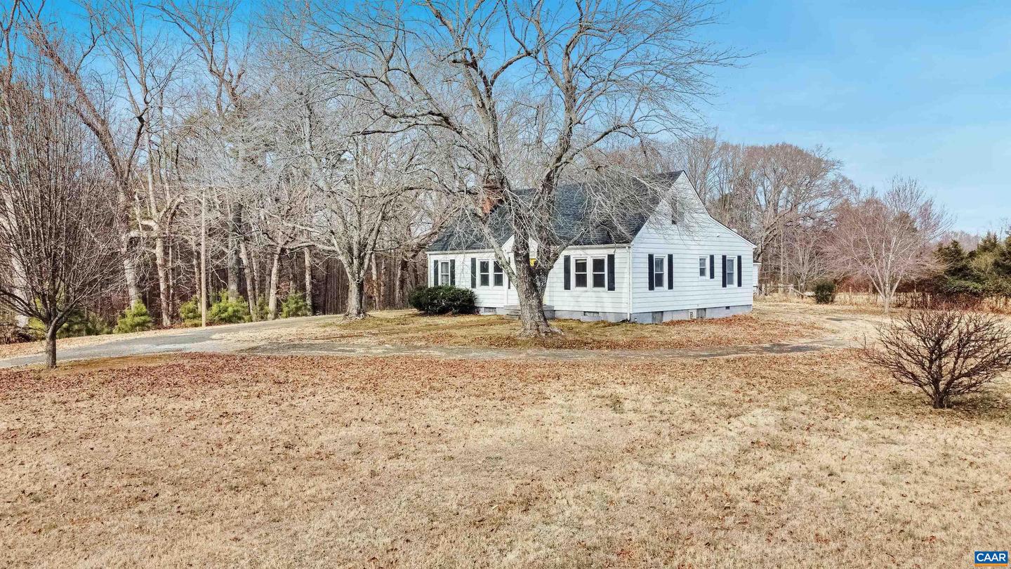 616 BROAD ST, MANAKIN, Virginia 23103, 3 Bedrooms Bedrooms, ,1 BathroomBathrooms,Residential,For sale,616 BROAD ST,672523 MLS # 672523