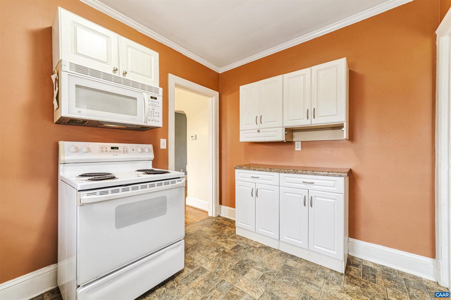 616 BROAD ST, MANAKIN, Virginia 23103, 3 Bedrooms Bedrooms, ,1 BathroomBathrooms,Residential,For sale,616 BROAD ST,672523 MLS # 672523