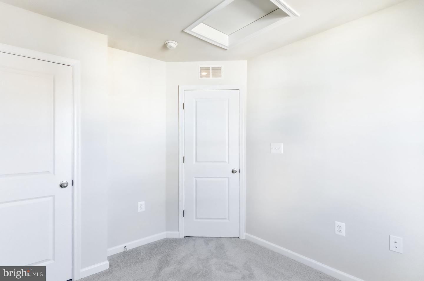 217 MONTEITH DR, WINCHESTER, Virginia 22601, 3 Bedrooms Bedrooms, ,3 BathroomsBathrooms,Residential,For sale,217 MONTEITH DR,VAWI2009792 MLS # VAWI2009792