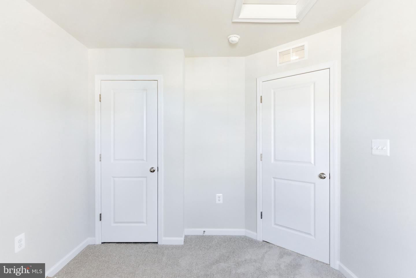 217 MONTEITH DR, WINCHESTER, Virginia 22601, 3 Bedrooms Bedrooms, ,3 BathroomsBathrooms,Residential,For sale,217 MONTEITH DR,VAWI2009792 MLS # VAWI2009792