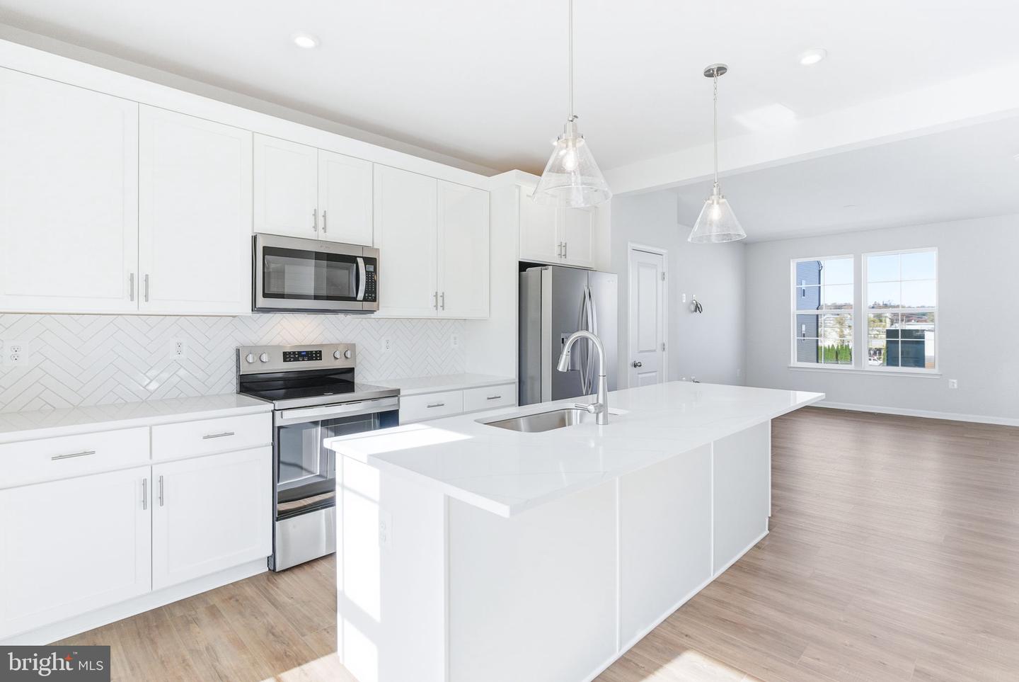 217 MONTEITH DR, WINCHESTER, Virginia 22601, 3 Bedrooms Bedrooms, ,3 BathroomsBathrooms,Residential,For sale,217 MONTEITH DR,VAWI2009792 MLS # VAWI2009792