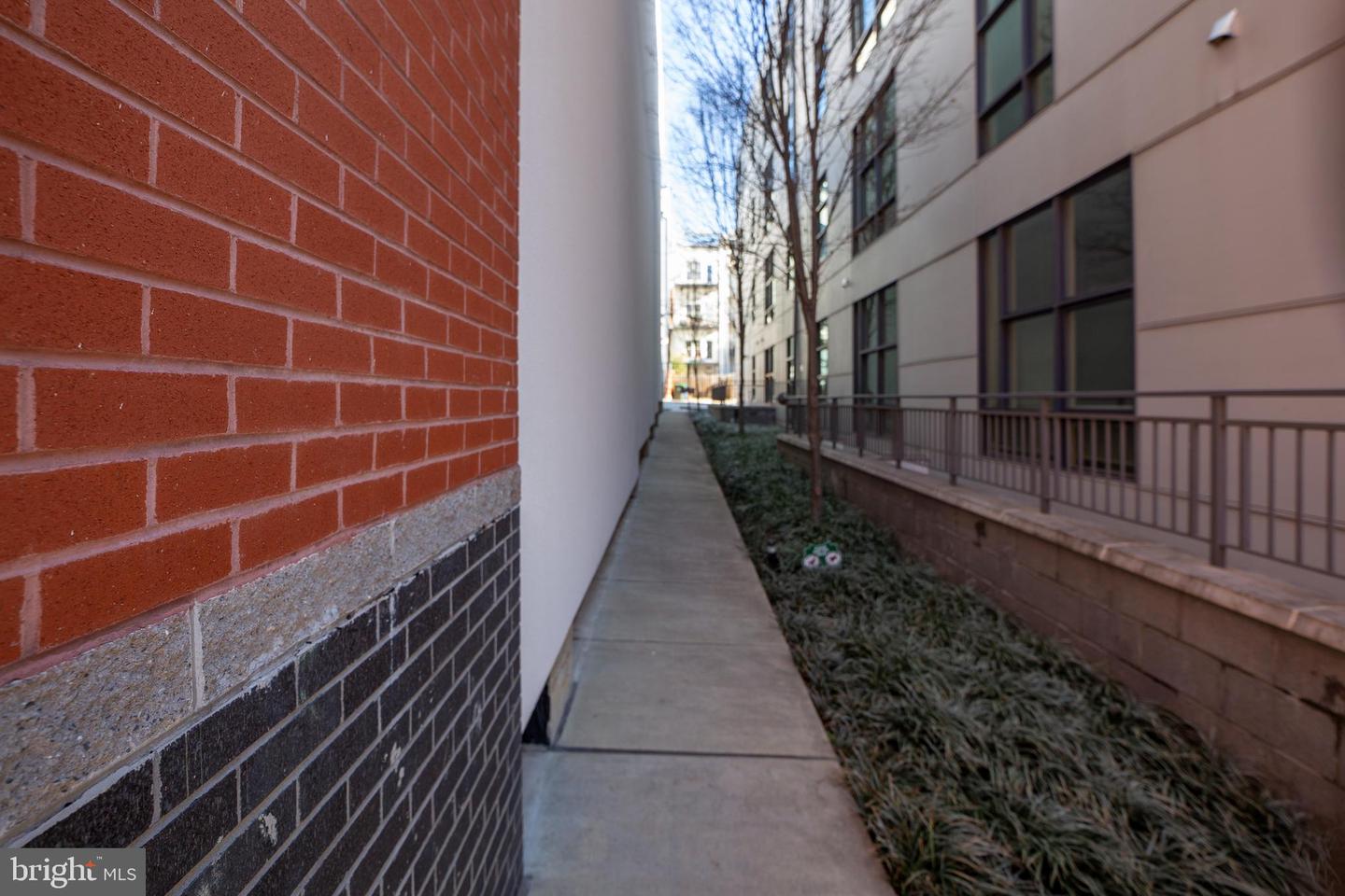 2337 CHAMPLAIN NW #102, WASHINGTON, District Of Columbia 20009, 2 Bedrooms Bedrooms, ,2 BathroomsBathrooms,Residential,For sale,2337 CHAMPLAIN NW #102,DCDC2242040 MLS # DCDC2242040