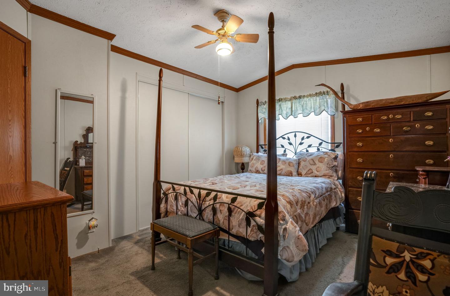 5328 MERRITT DR, CHINCOTEAGUE ISLAND, Virginia 23336, 2 Bedrooms Bedrooms, ,2 BathroomsBathrooms,Residential,For sale,5328 MERRITT DR,VAAC2002132 MLS # VAAC2002132