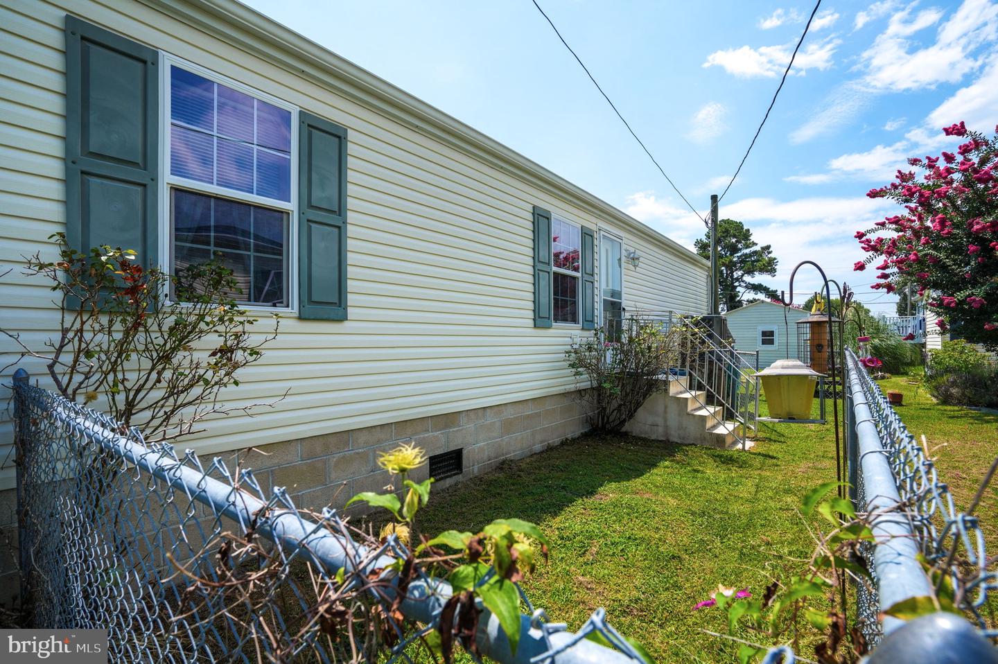 5328 MERRITT DR, CHINCOTEAGUE ISLAND, Virginia 23336, 2 Bedrooms Bedrooms, ,2 BathroomsBathrooms,Residential,For sale,5328 MERRITT DR,VAAC2002132 MLS # VAAC2002132