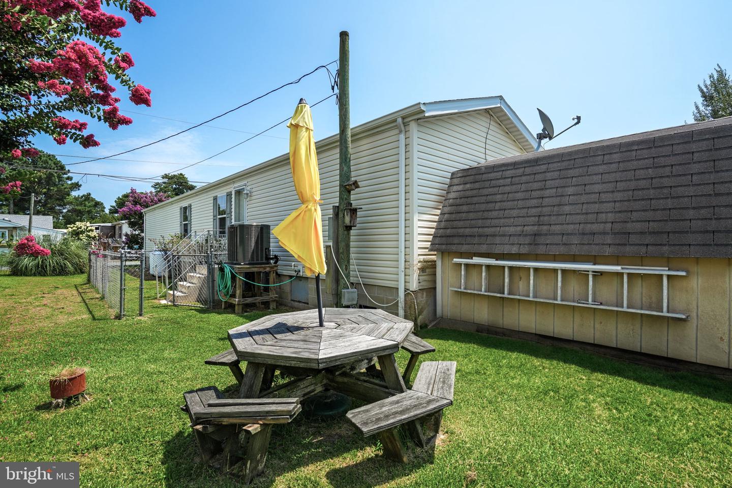 5328 MERRITT DR, CHINCOTEAGUE ISLAND, Virginia 23336, 2 Bedrooms Bedrooms, ,2 BathroomsBathrooms,Residential,For sale,5328 MERRITT DR,VAAC2002132 MLS # VAAC2002132