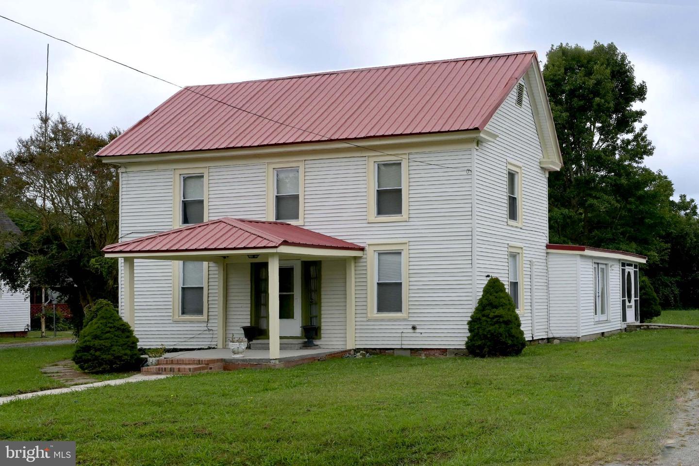 25588 SHORE MAIN DR, BLOXOM, Virginia 23308, 3 Bedrooms Bedrooms, ,2 BathroomsBathrooms,Residential,For sale,25588 SHORE MAIN DR,VAAC2002268 MLS # VAAC2002268