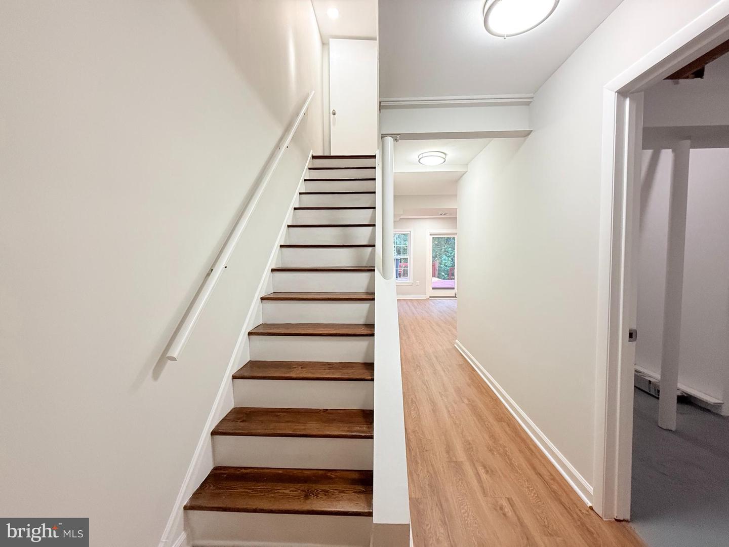 8219 DOCTOR CRAIK CT, ALEXANDRIA, Virginia 22306, 3 Bedrooms Bedrooms, ,3 BathroomsBathrooms,Residential,For sale,8219 DOCTOR CRAIK CT,VAFX2275002 MLS # VAFX2275002