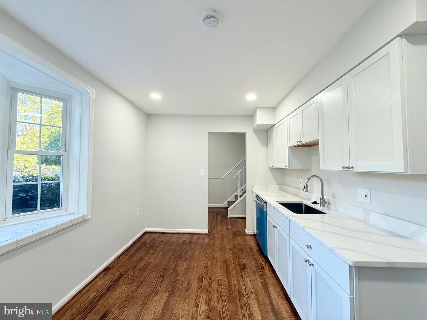 8219 DOCTOR CRAIK CT, ALEXANDRIA, Virginia 22306, 3 Bedrooms Bedrooms, ,3 BathroomsBathrooms,Residential,For sale,8219 DOCTOR CRAIK CT,VAFX2275002 MLS # VAFX2275002