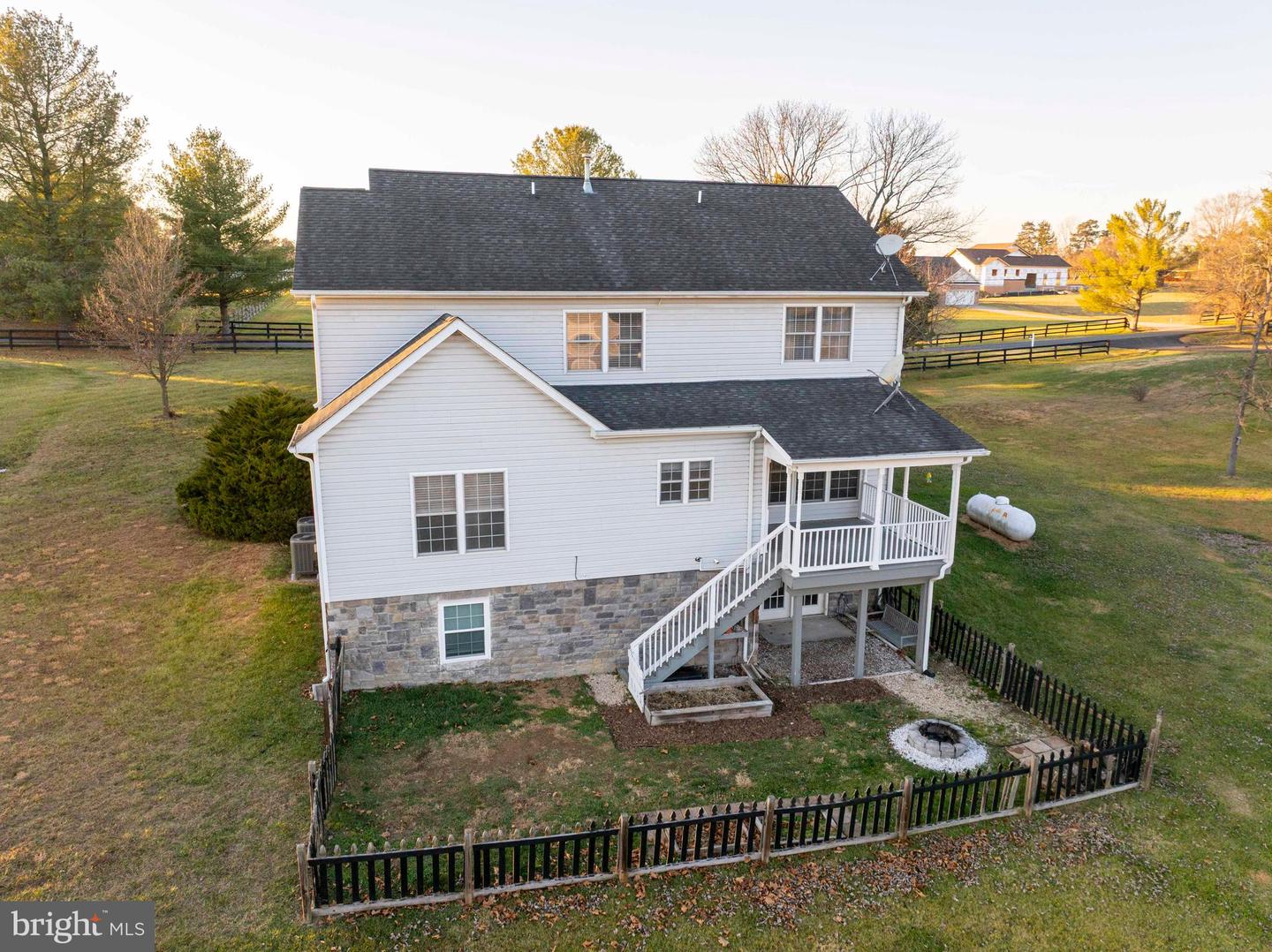 76 KATIE LN, MIDDLETOWN, Virginia 22645, 6 Bedrooms Bedrooms, ,3 BathroomsBathrooms,Residential,For sale,76 KATIE LN,VAWR2012638 MLS # VAWR2012638