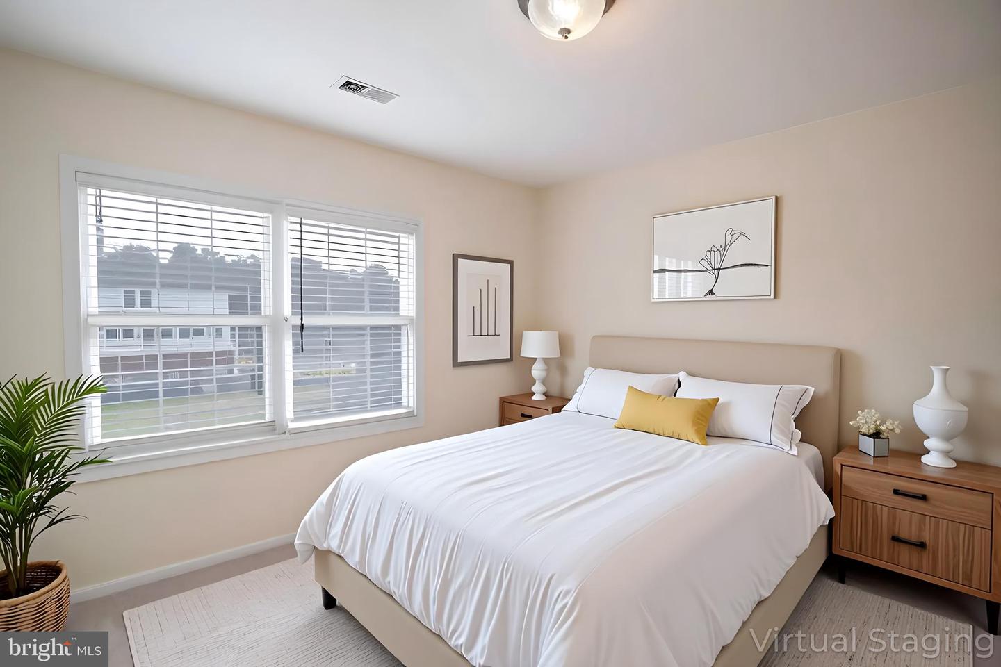 76 KATIE LN, MIDDLETOWN, Virginia 22645, 6 Bedrooms Bedrooms, ,3 BathroomsBathrooms,Residential,For sale,76 KATIE LN,VAWR2012638 MLS # VAWR2012638