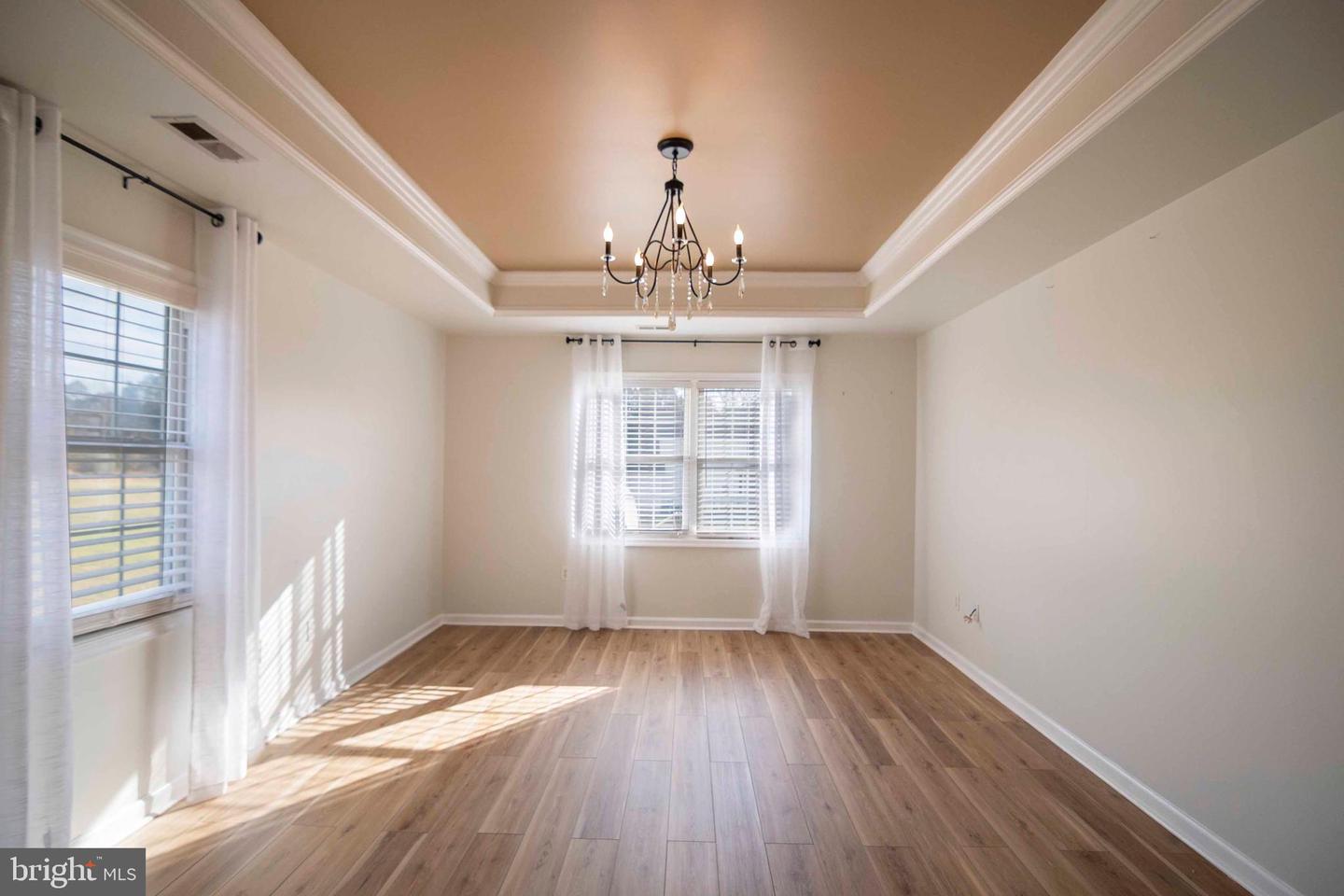 76 KATIE LN, MIDDLETOWN, Virginia 22645, 6 Bedrooms Bedrooms, ,3 BathroomsBathrooms,Residential,For sale,76 KATIE LN,VAWR2012638 MLS # VAWR2012638