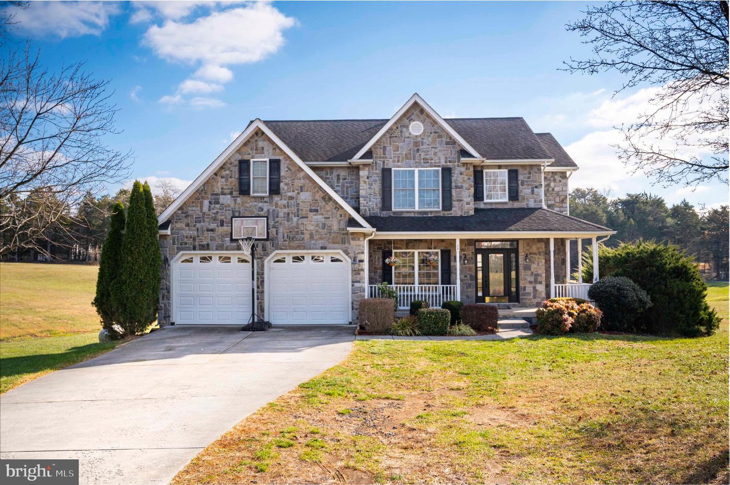 76 KATIE LN, MIDDLETOWN, Virginia 22645, 6 Bedrooms Bedrooms, ,3 BathroomsBathrooms,Residential,For sale,76 KATIE LN,VAWR2012638 MLS # VAWR2012638