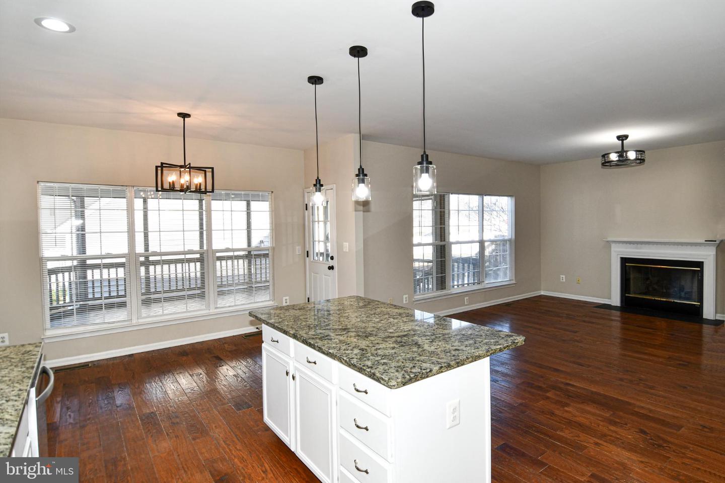 26005 HARTWOOD DR, CHANTILLY, Virginia 20152, 4 Bedrooms Bedrooms, 8 Rooms Rooms,3 BathroomsBathrooms,Residential,For sale,26005 HARTWOOD DR,VALO2110130 MLS # VALO2110130