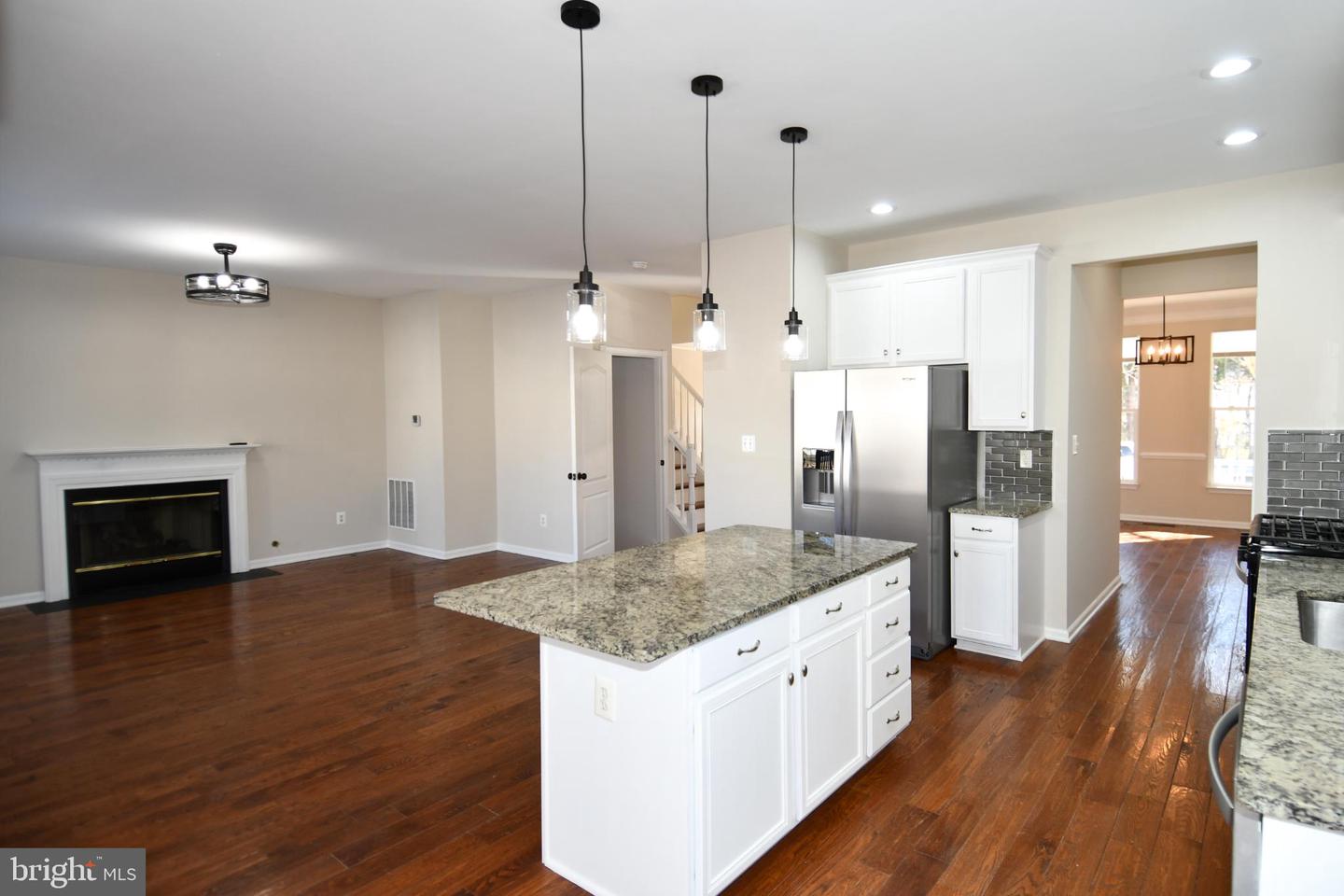 26005 HARTWOOD DR, CHANTILLY, Virginia 20152, 4 Bedrooms Bedrooms, 8 Rooms Rooms,3 BathroomsBathrooms,Residential,For sale,26005 HARTWOOD DR,VALO2110130 MLS # VALO2110130