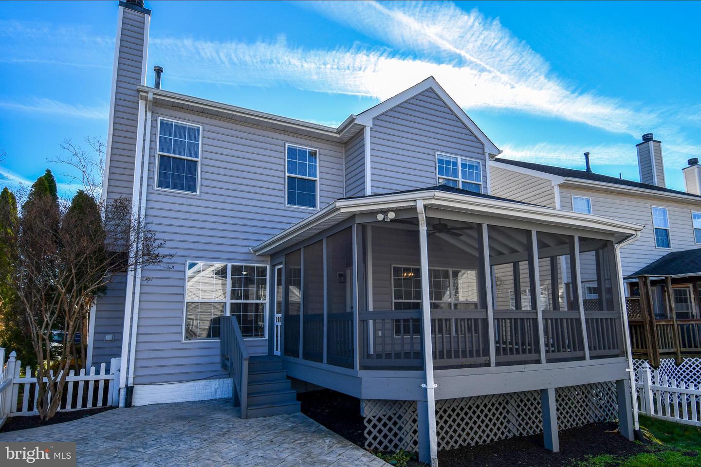 26005 HARTWOOD DR, CHANTILLY, Virginia 20152, 4 Bedrooms Bedrooms, 8 Rooms Rooms,3 BathroomsBathrooms,Residential,For sale,26005 HARTWOOD DR,VALO2110130 MLS # VALO2110130