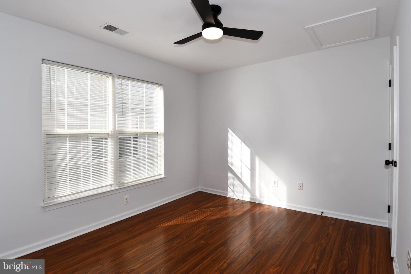 26005 HARTWOOD DR, CHANTILLY, Virginia 20152, 4 Bedrooms Bedrooms, 8 Rooms Rooms,3 BathroomsBathrooms,Residential,For sale,26005 HARTWOOD DR,VALO2110130 MLS # VALO2110130