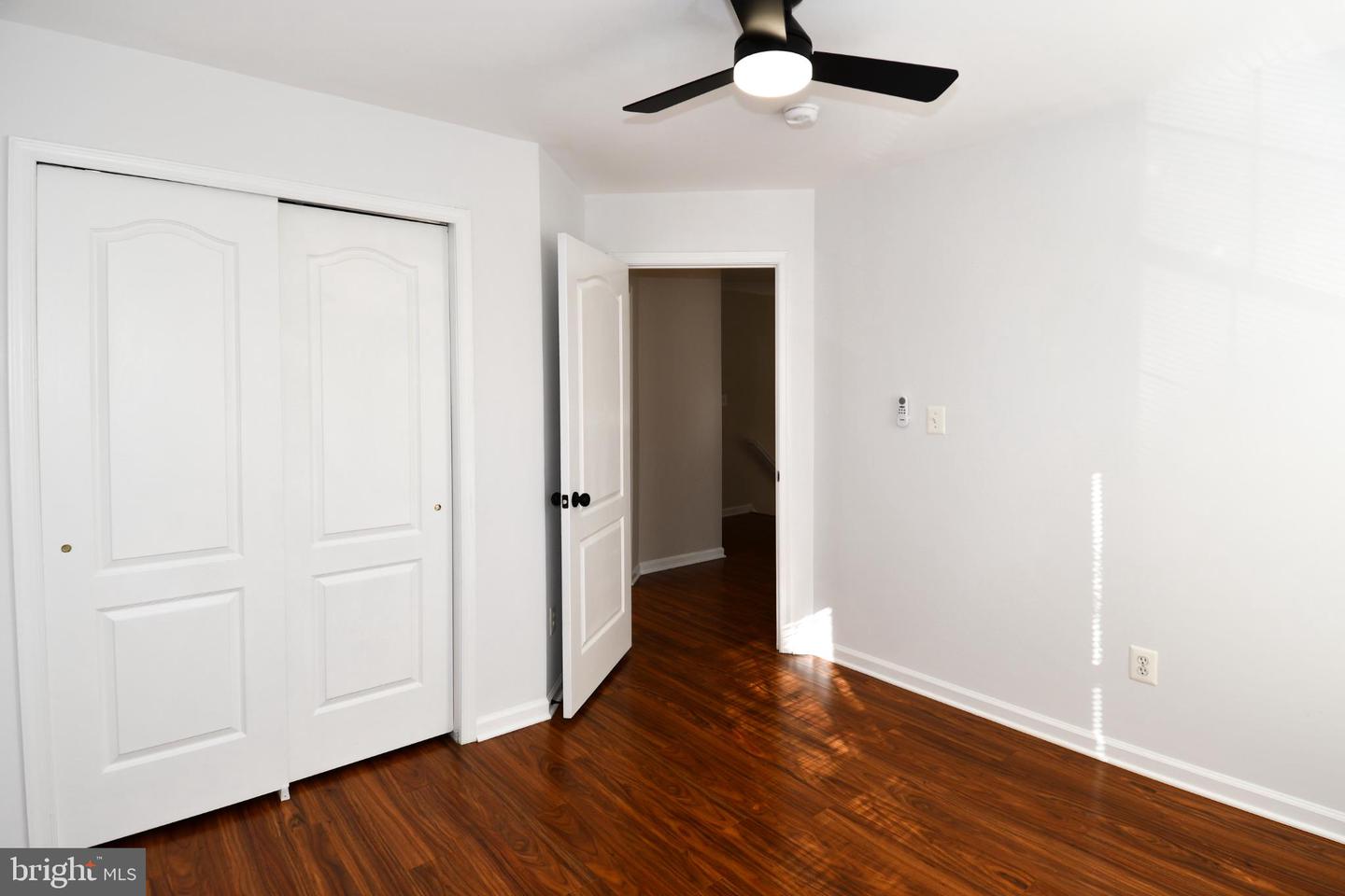 26005 HARTWOOD DR, CHANTILLY, Virginia 20152, 4 Bedrooms Bedrooms, 8 Rooms Rooms,3 BathroomsBathrooms,Residential,For sale,26005 HARTWOOD DR,VALO2110130 MLS # VALO2110130