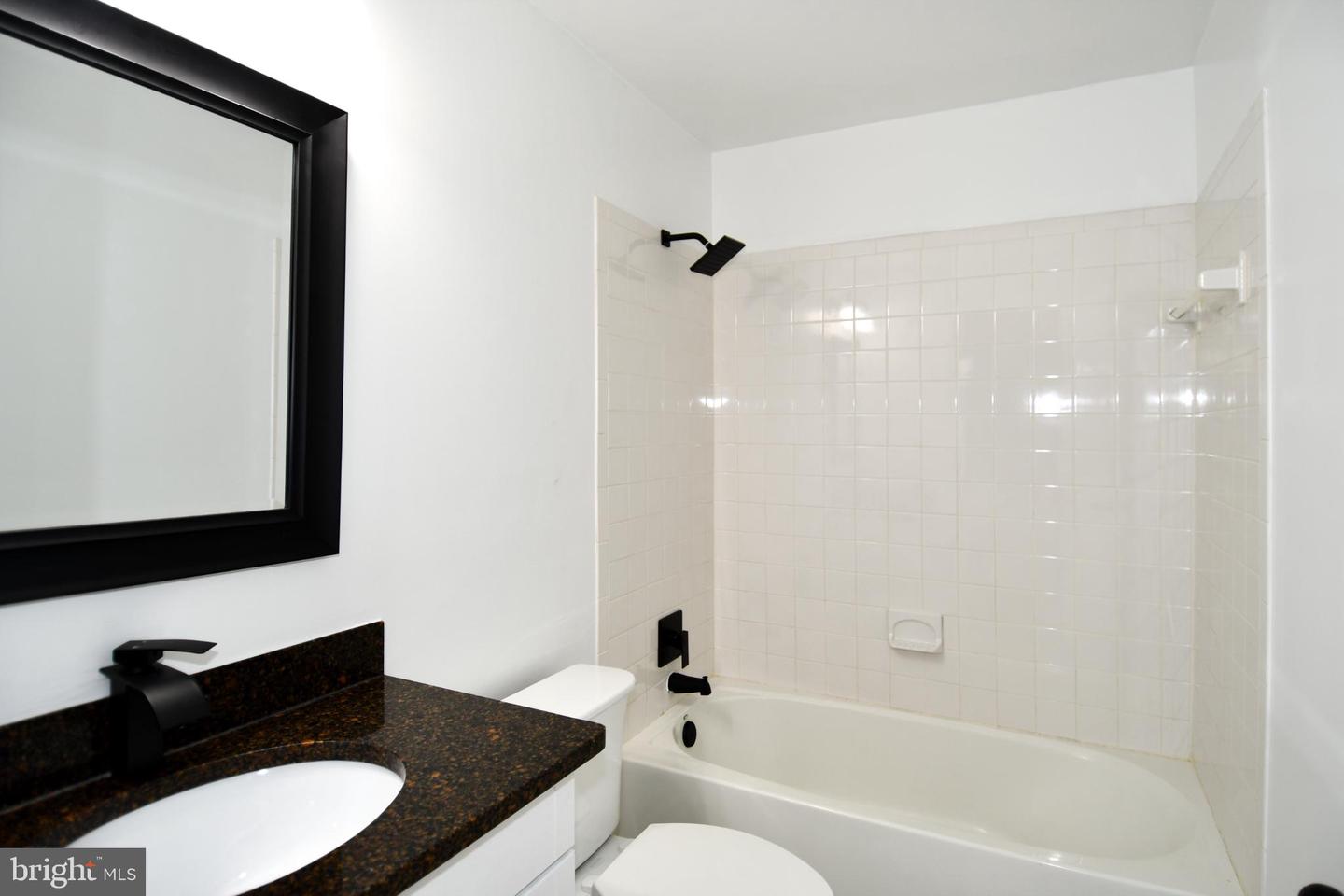 26005 HARTWOOD DR, CHANTILLY, Virginia 20152, 4 Bedrooms Bedrooms, 8 Rooms Rooms,3 BathroomsBathrooms,Residential,For sale,26005 HARTWOOD DR,VALO2110130 MLS # VALO2110130